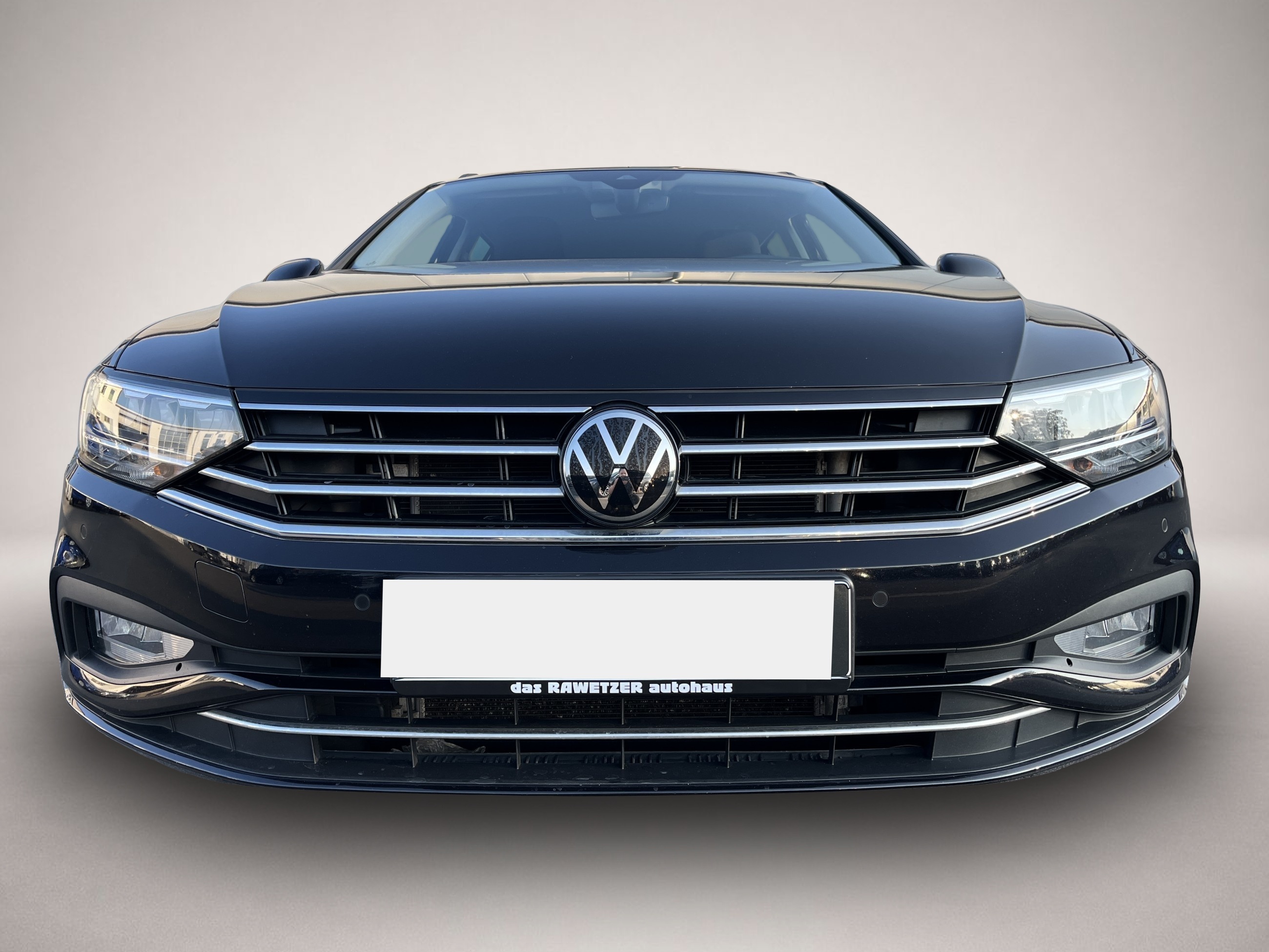 Bild 3 Volkswagen Passat Variant 2.0 TDI DSG Business 1,99 Fin. Na
