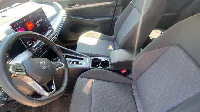 Bild 2 Volkswagen Golf 2.0 TDI SCR 150 DSG7 Life 110 kW (150 PS),.
