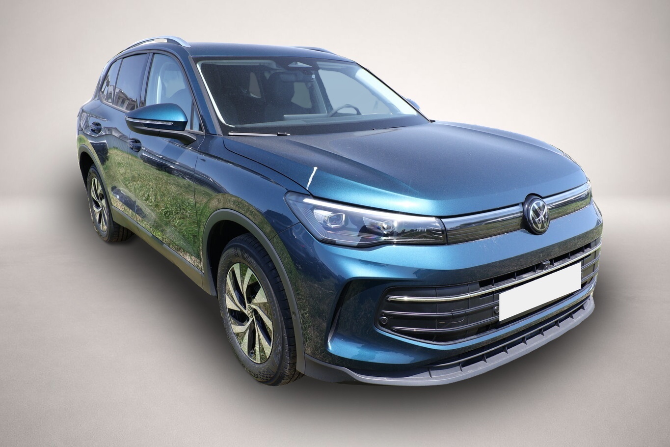 Bild 2 Volkswagen Tiguan DSG LED+ IQ.DRIVE 5JGar SHZ Keyl 17Z ACC