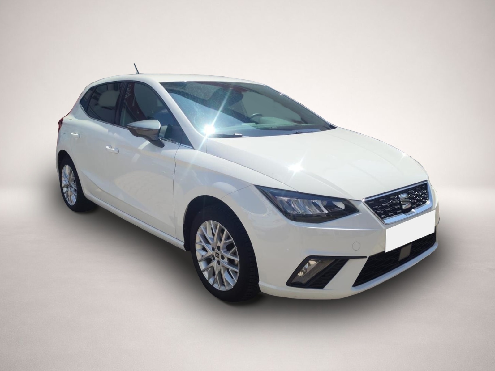Bild 2 Seat Ibiza 1.0 TSI Xcellence Navi LED SHZ PDC