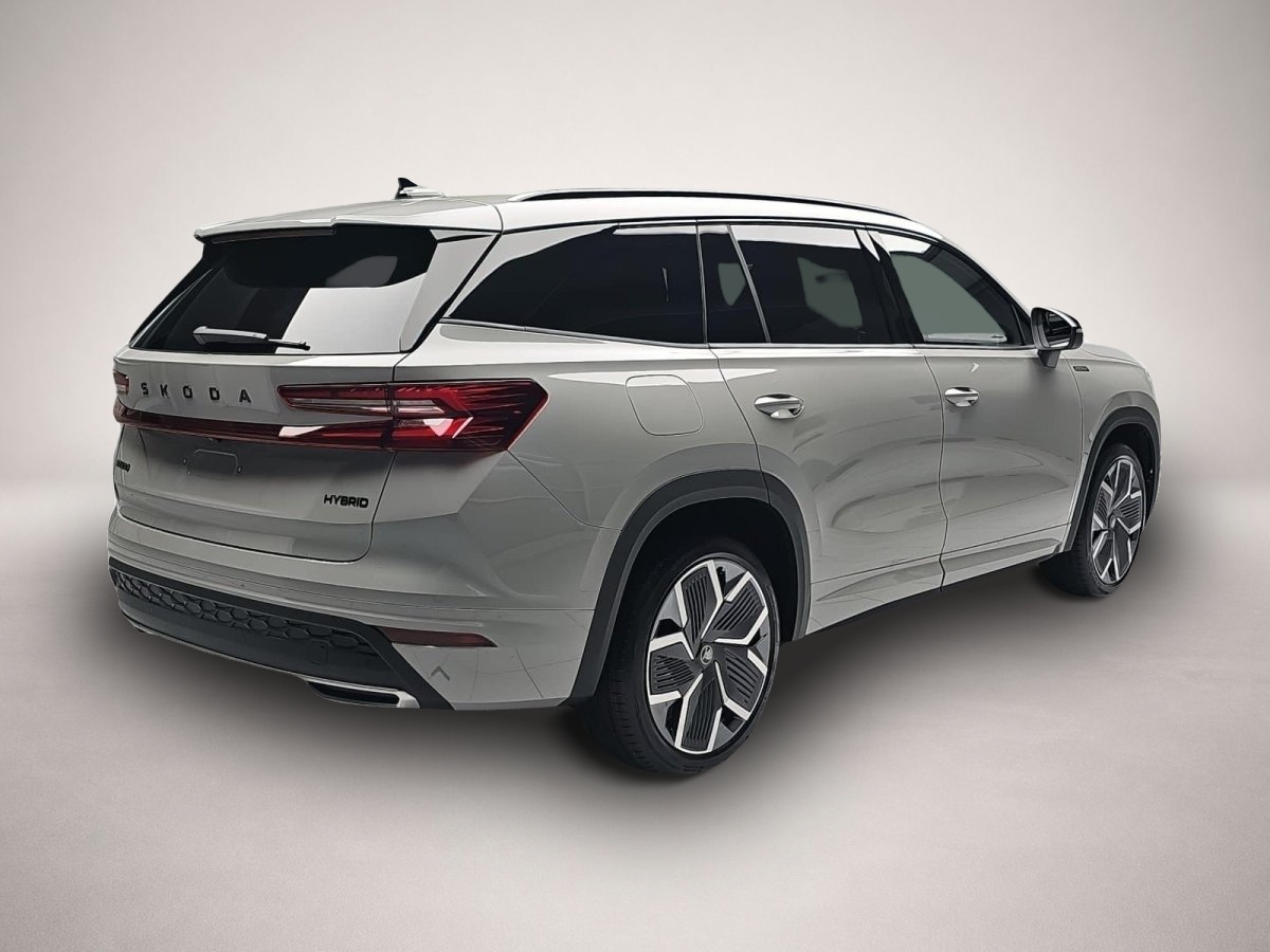 Bild 2 Skoda KODIAQ 1.5 TSI DSG SPORTLINE NAVI LED ACC PANO W