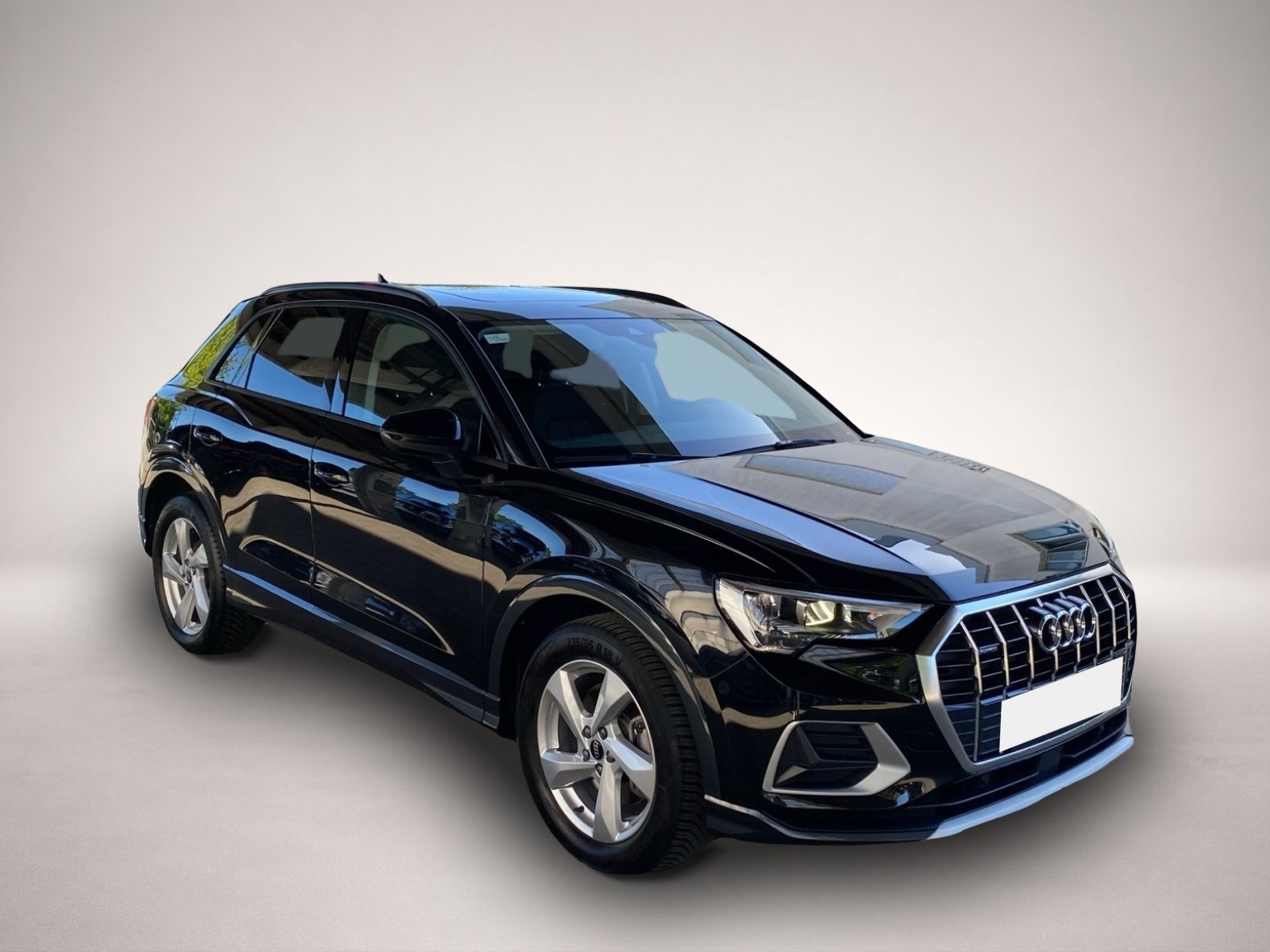 Bild 6 Audi quattro Q3 40 2.0 TFSI quattro advanced LED+Pano+SD+SHZ