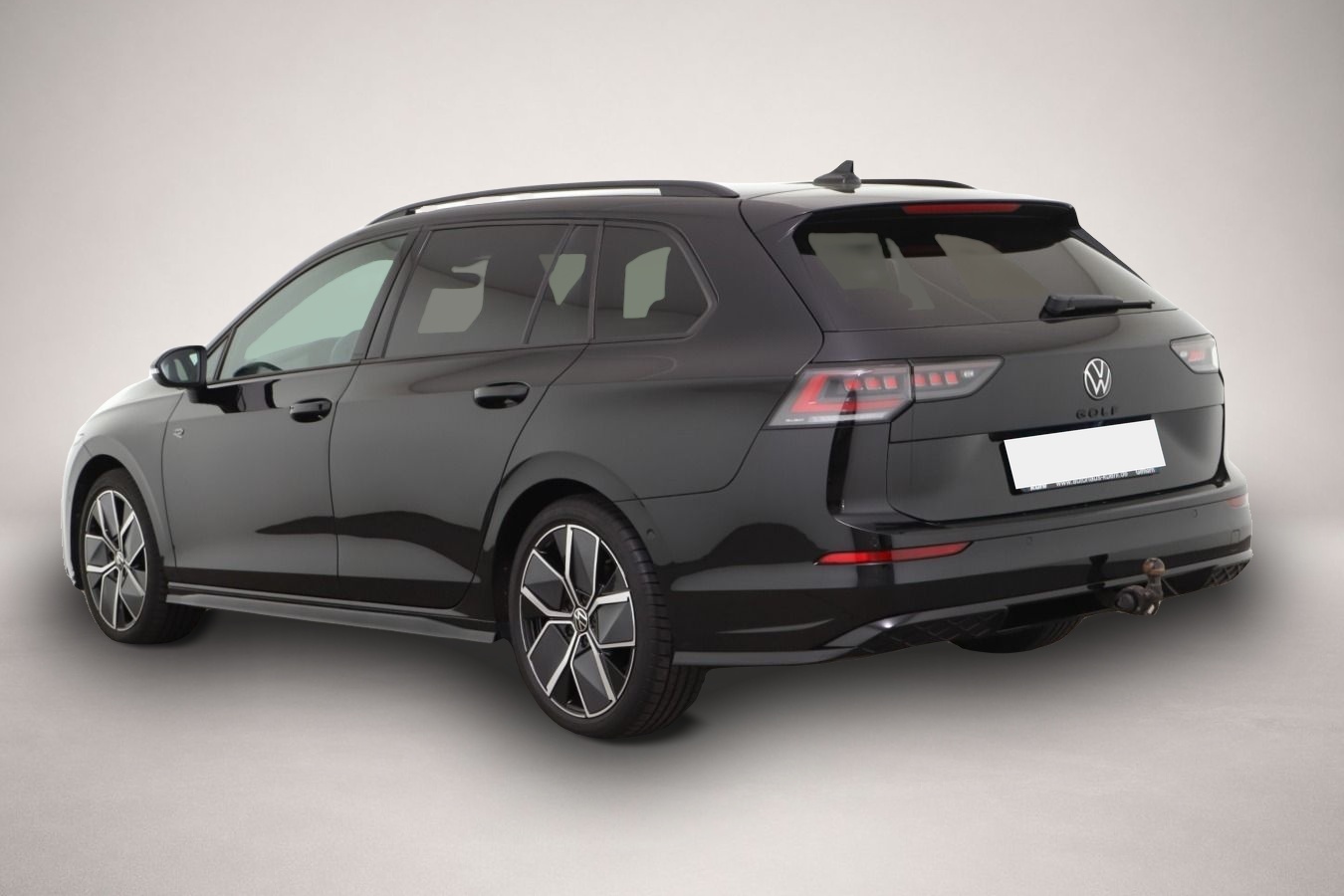 Bild 3 Volkswagen Golf 8 VIII Variant 2.0 TDI DSG R-Line Black-Sty