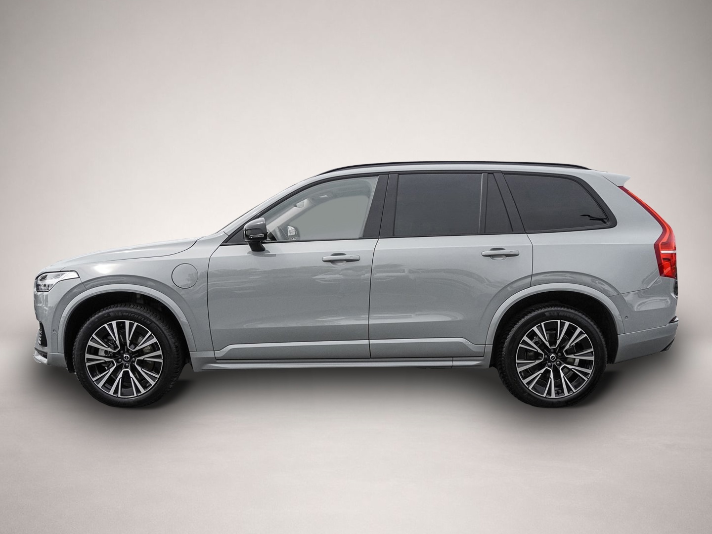 Bild 4 Volvo XC90 T8 AWD Plus Dark Plug-In Pano AHK 360Grad