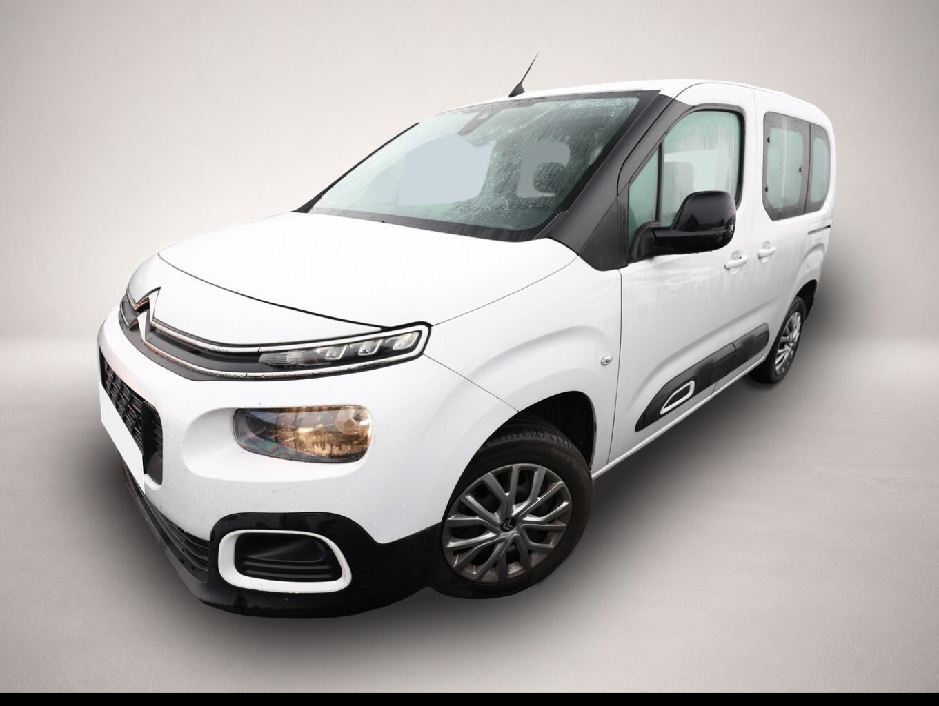 Fotografie Citroën Berlingo 1.2 PureTech 110 Feel M Nav AHK KeyLess