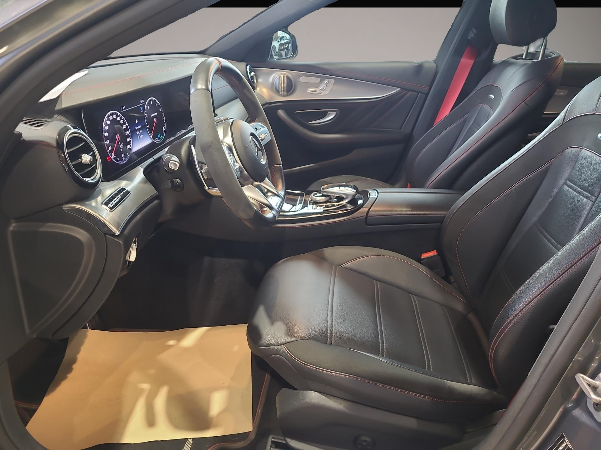 Bild 5 Mercedes-Benz E 53 AMG E 53 AMG 4Matic+ Sportpaket Bluetooth L