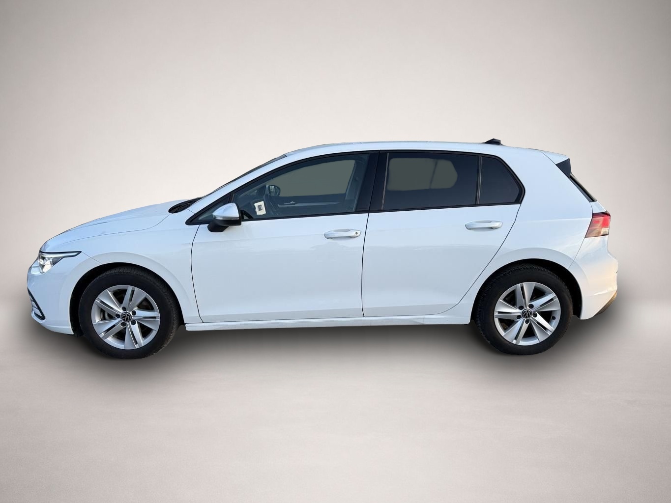Fotografie des Volkswagen Golf 1.5 TSI Life APP-CONNECT+AHK+ACTIVE-INFO+LE