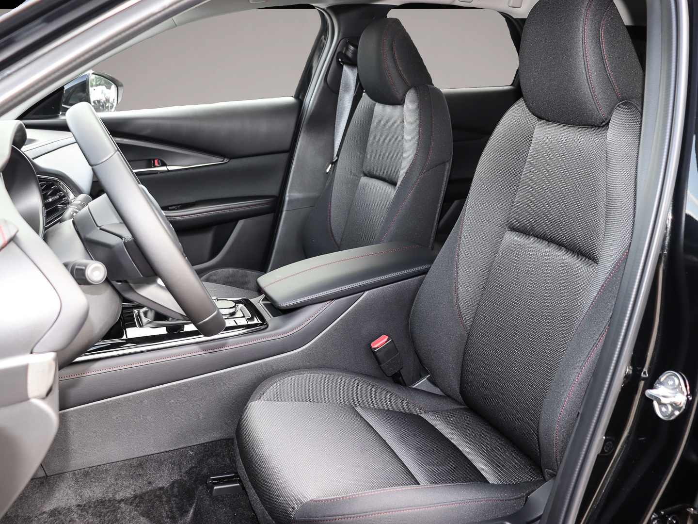 Bild 5 Mazda CX-30 Homura FWD 2.5 e-SKYACTIV-G 140 6MT M-Hybr