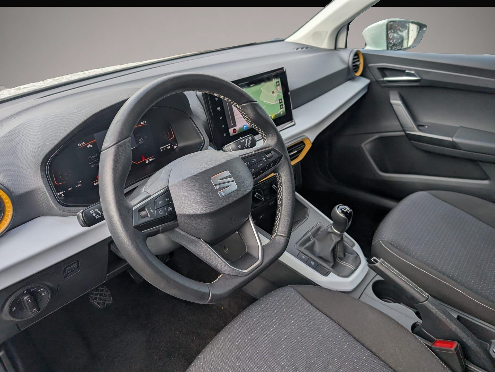 Fotografie 5 des Seat Arona 1.0 TSI Style Navi LED SHZ Virtual PDC