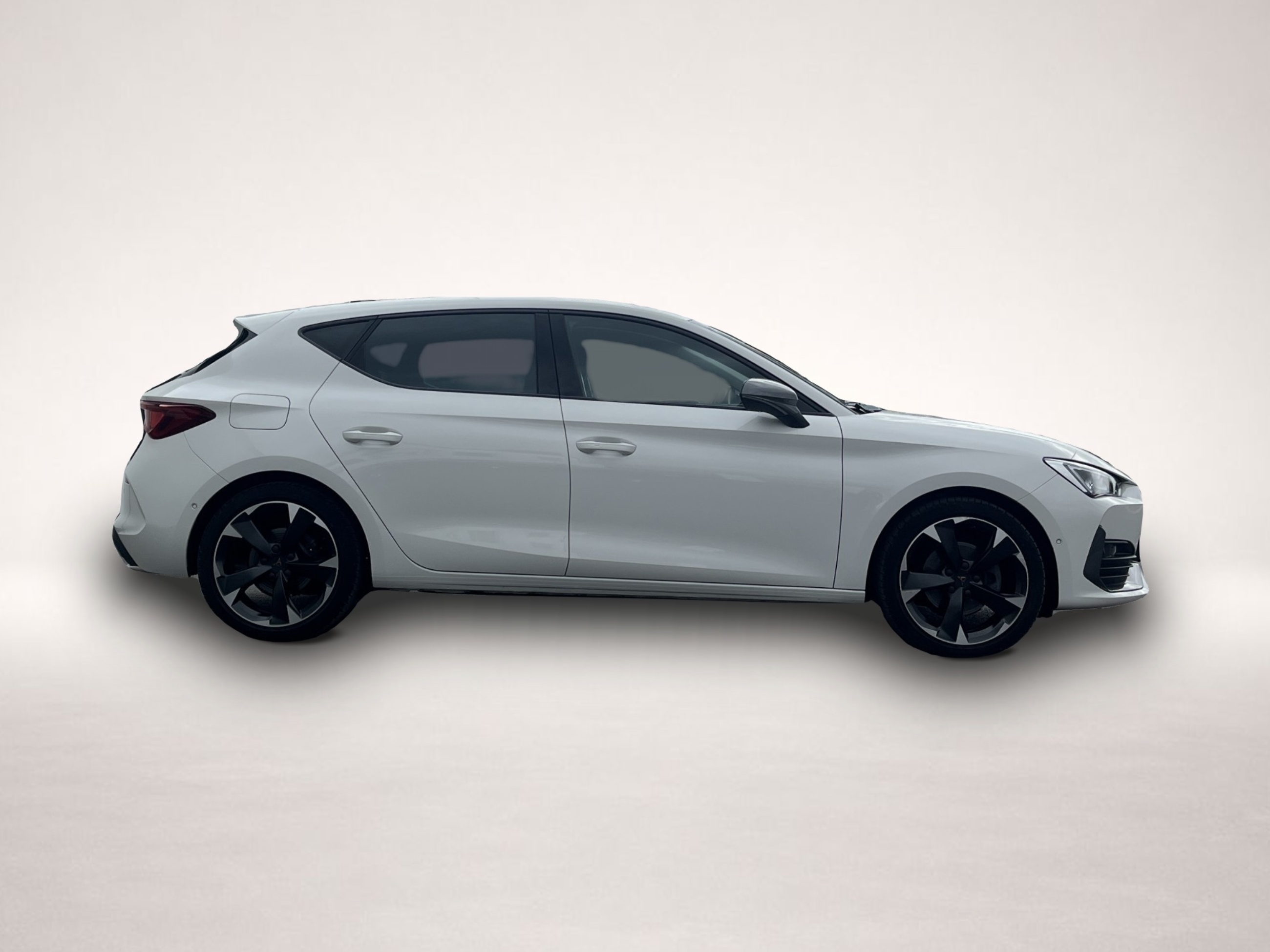 Bild 4 Cupra Leon 1.5 TSI DSG 150¤ m.20% Anz. Navi ACC LED Ke