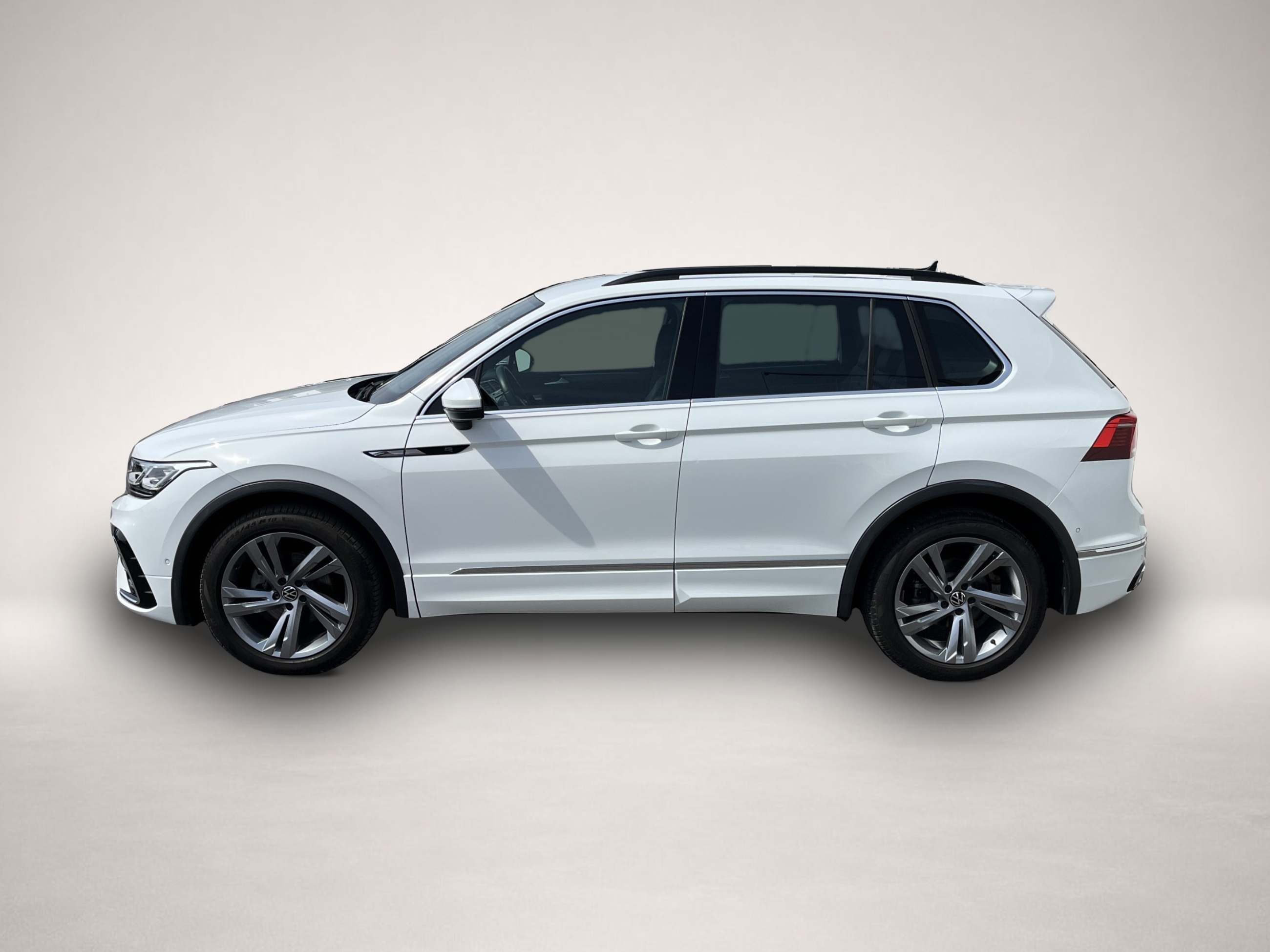 Bild 2 Volkswagen Tiguan 1.5 TSI DSG R-Line Navi TravelAssist LED