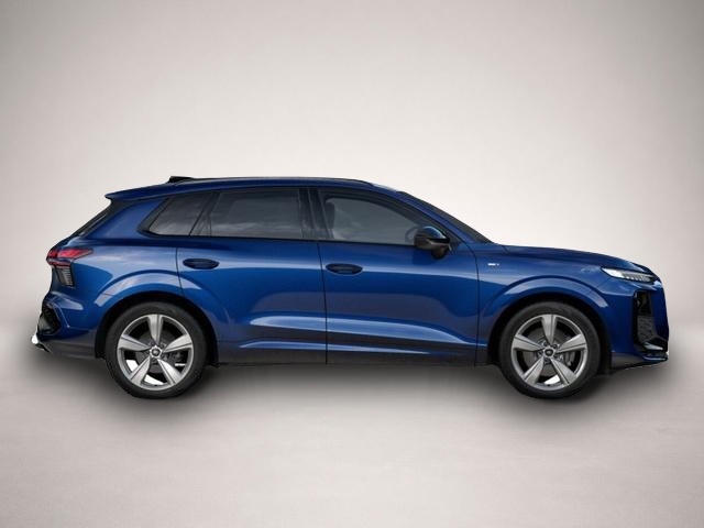 Bild 2 Audi Q3 NEU TFSI quattro S line Tech+AHK+Alu19+LEDplus+.