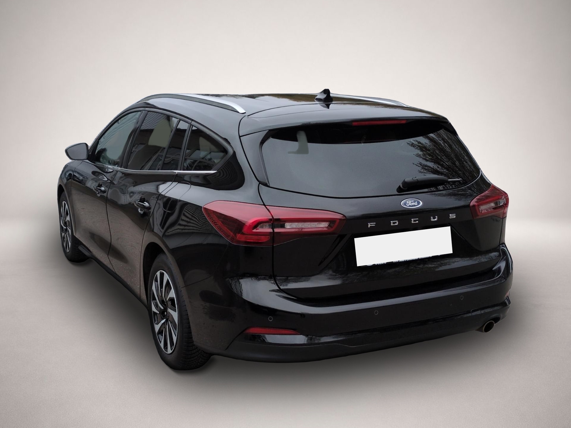 Bild 2 Ford Focus Turnier 1.0 EcoBoost Titanium Bluetooth Na