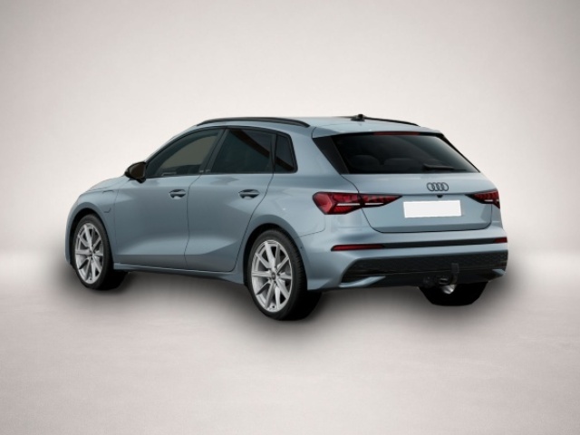 Bild 2 Audi A3 Sportback 40 eTFSI S tronic advanced LED/AHK
