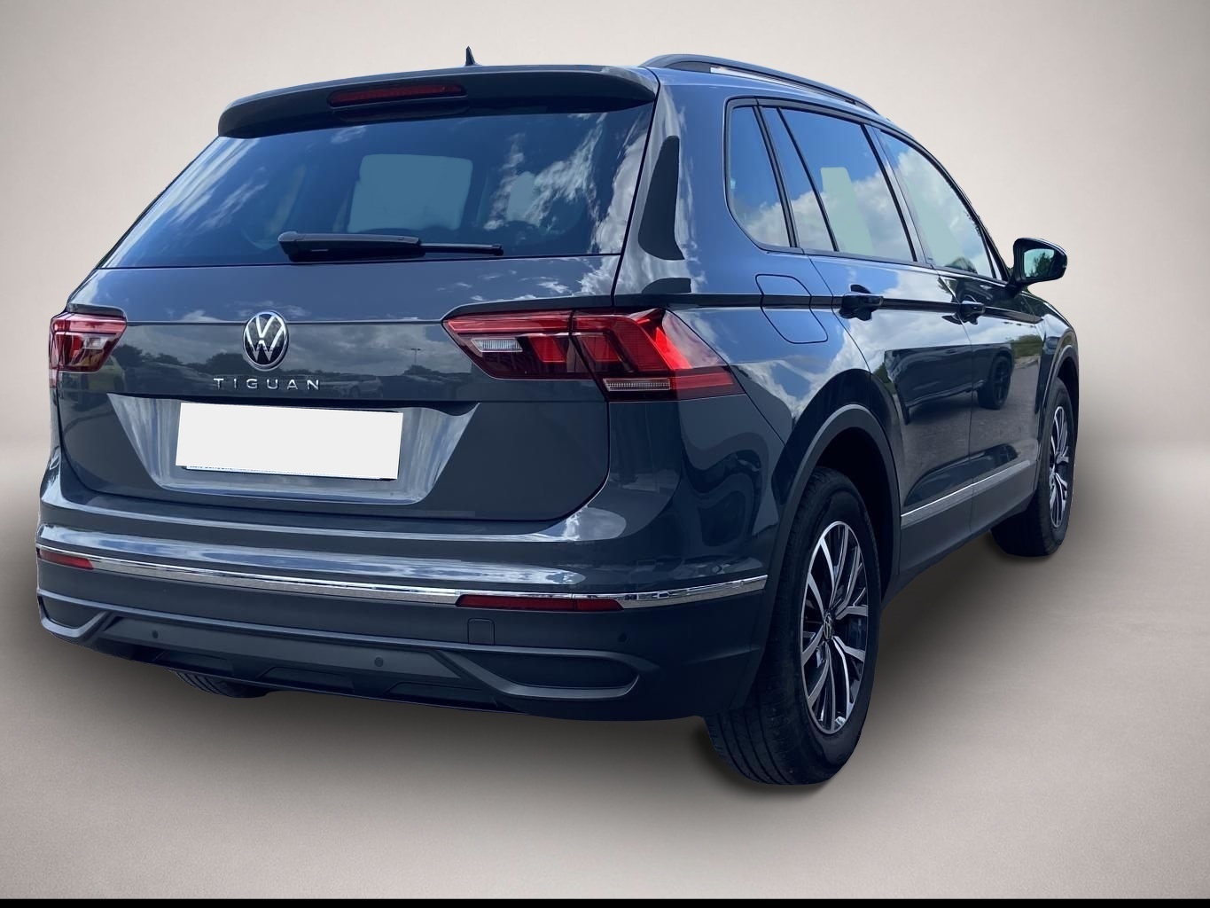 Bild 6 Volkswagen Tiguan 1.5 TSI Life NAVI+LED+KEYLESS+DAB+LANE-AS