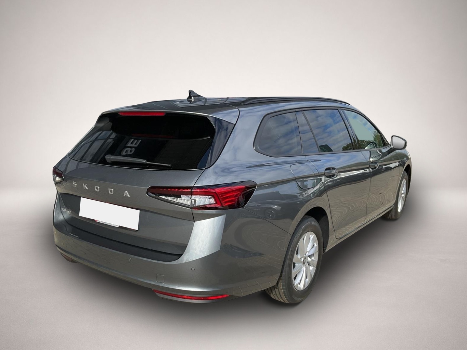 Bild 5 Skoda Superb Combi 2.0 TDI DSG Essence AHK VORB. SUNSE