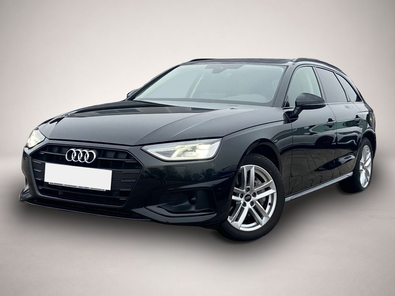 Fotografie Audi A4 Avant 40 2.0 TDI S-Tronic advanced NAVI+AHK+K