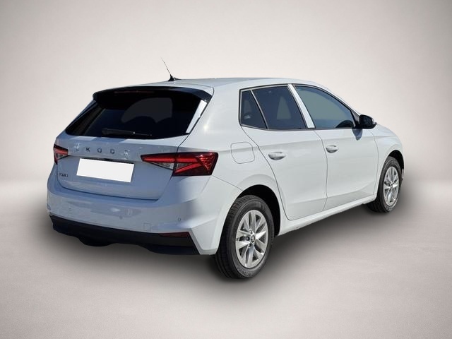 Bild 4 Skoda Fabia Drive Plus 1.0 TSI DSG 2ZKlima AHK Apple 2 x PD.