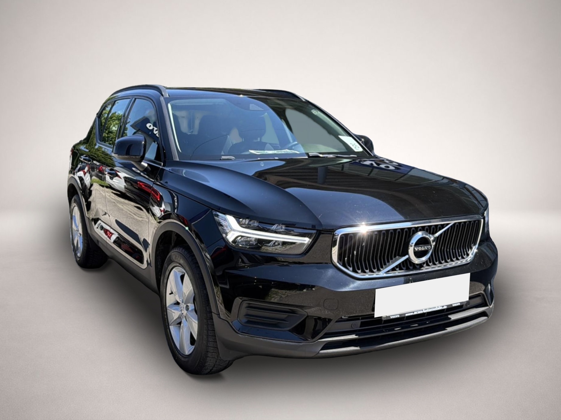 Fotografie 4 des Volvo XC40 XC 40 Essential 2WD Bluetooth Navi LED Klima