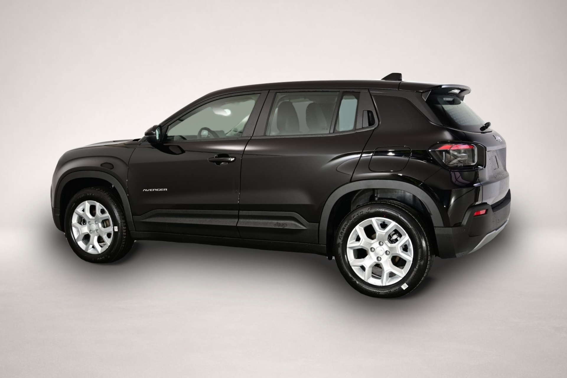 Fotografie des Jeep Avenger Altitude Jeep 1.2 E-Hybrid 74 kW (100 PS