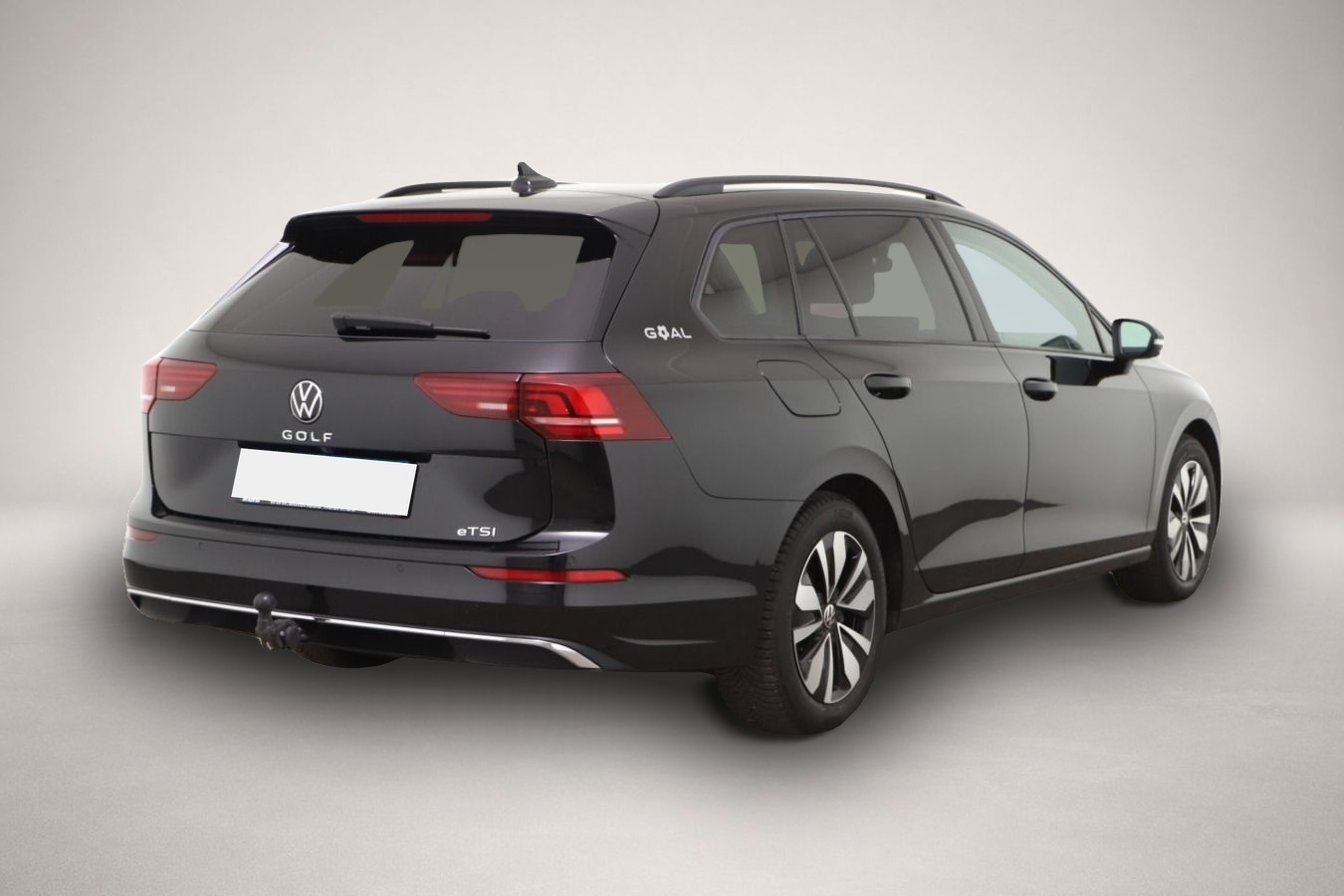 Fotografie 2 des Volkswagen Golf 8 VIII Variant 1.5 eTSI DSG Goal LED+/ACC/3
