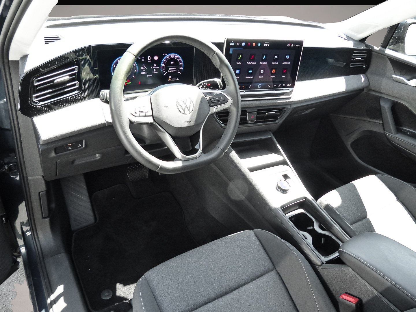 Bild 7 Volkswagen Tiguan Basis 1.5 eTSI DSG