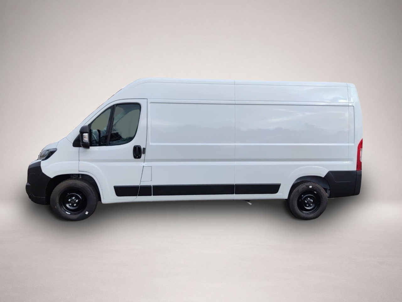 Bild 3 Opel Movano Cargo L3H2 BlueHDI 140 PS + Techno + 270F