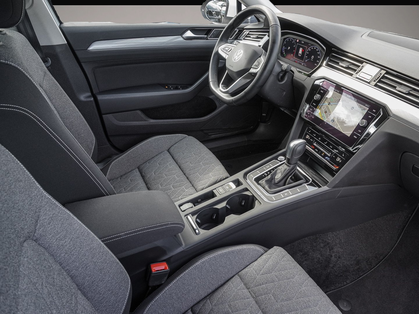 Bild 6 Volkswagen Passat Variant 1.5 TSI DSG Business