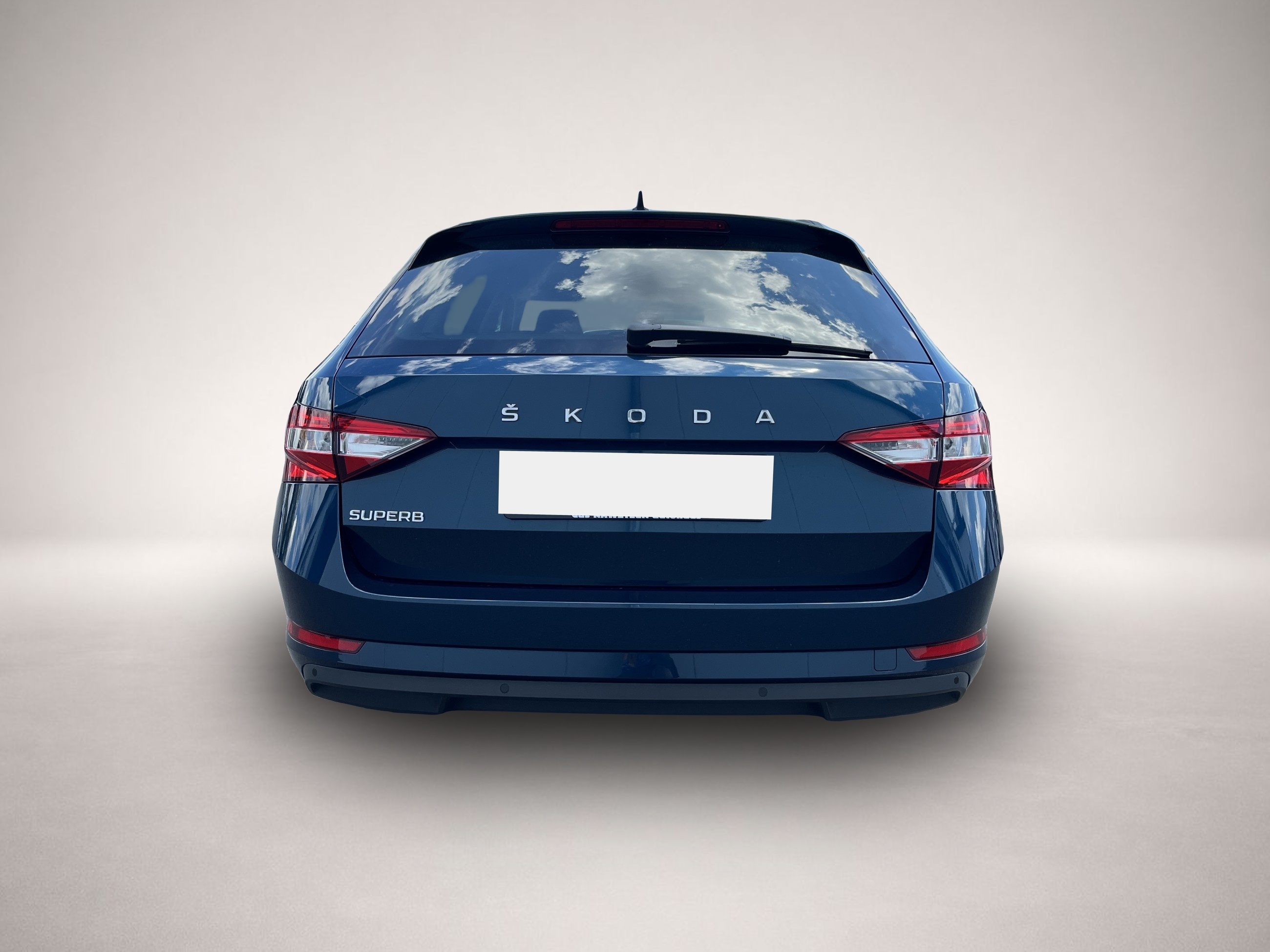 Bild 6 Skoda Superb Combi 2.0 TDI DSG Ambition Navi ACC 4xSHZ