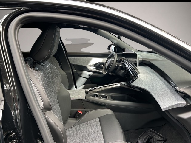 Bild 5 Peugeot 3008 Hybrid 145 Allure 1.2 EU6e Hybrid 145 Allur