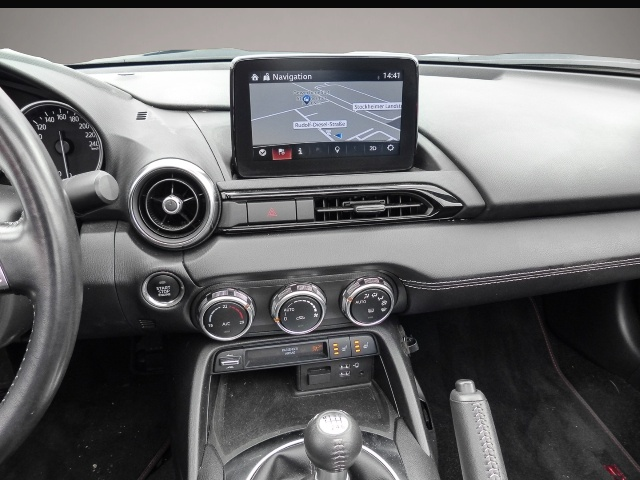 Bild 6 Mazda MX-5 Selection RF Act-Paket El. Verdeck Navi Led