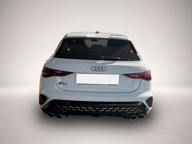 Bild 3 Audi S3 Sportback 2.0 TFSI S Tronic quattro Navi,LM18