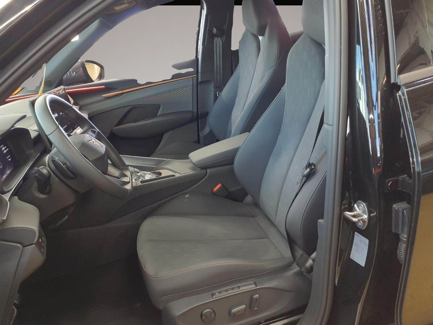 Bild 3 Cupra Terramar 1.5 e-Hybrid DSG ab 392.- EUR mtl. 1000