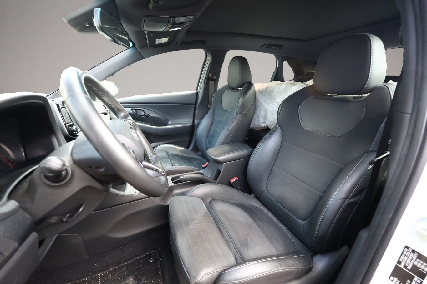 Bild 6 Hyundai i30 2.0 T-GDI 275 N Performance Pano Nav LED PDC