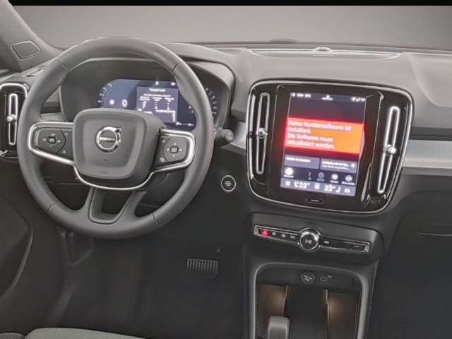 Bild 6 Volvo XC40 Plus Black Edition 2WD StandHZG Digitales C