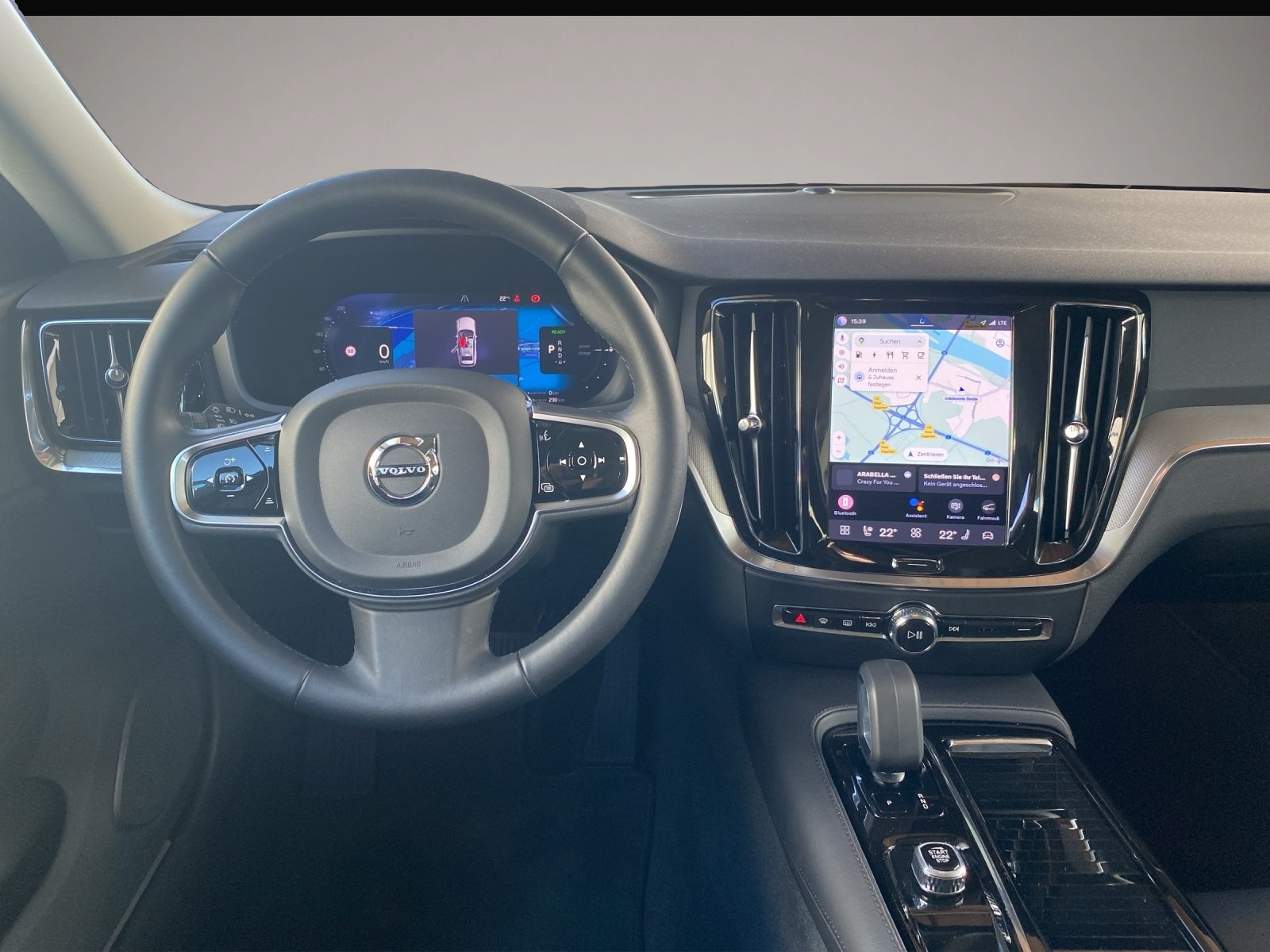 Fotografie 8 des Volvo V60 Kombi T8 Plus Dark Recharge WiPa*LED*Navi*DA