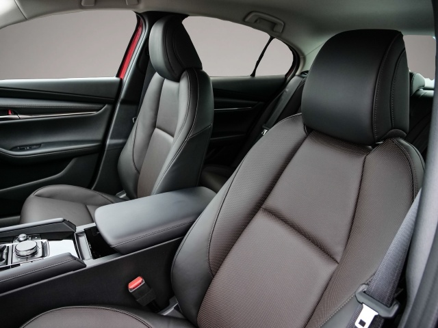 Vehicle image 0