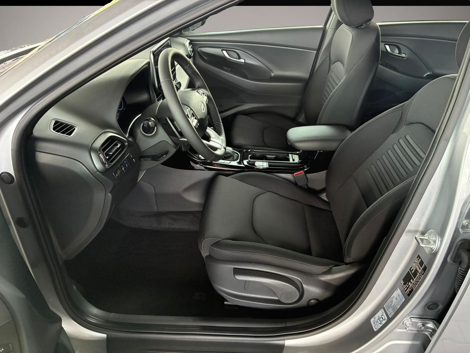 Bild 5 Hyundai i30 Comfort Plus 1.0 TGDI DCT / Navi / ACC / LED