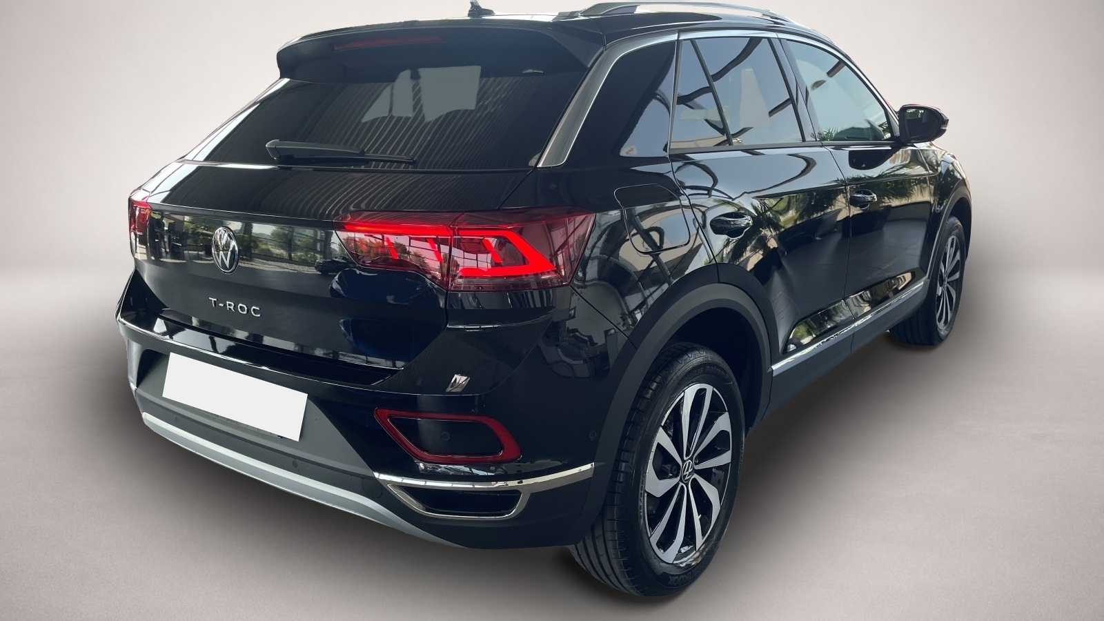 Bild 2 Volkswagen T-Roc Style 1.5 TSI Navi ACC el.Hecklappe IQ-Li