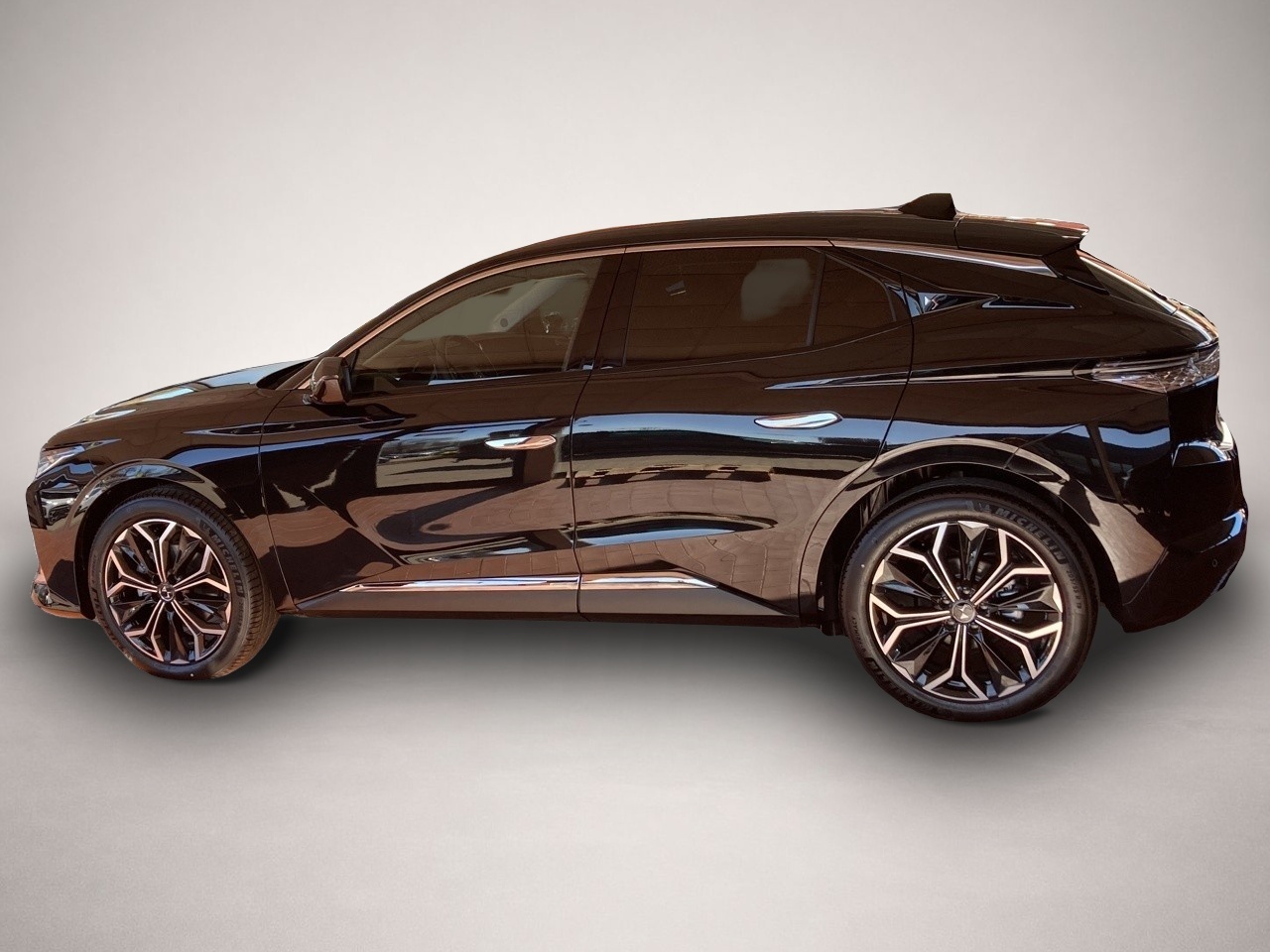 Fotografie 3 des DS Automobiles DS4 Etoile AT Kamera 360 Head-up Alcantara SHZ