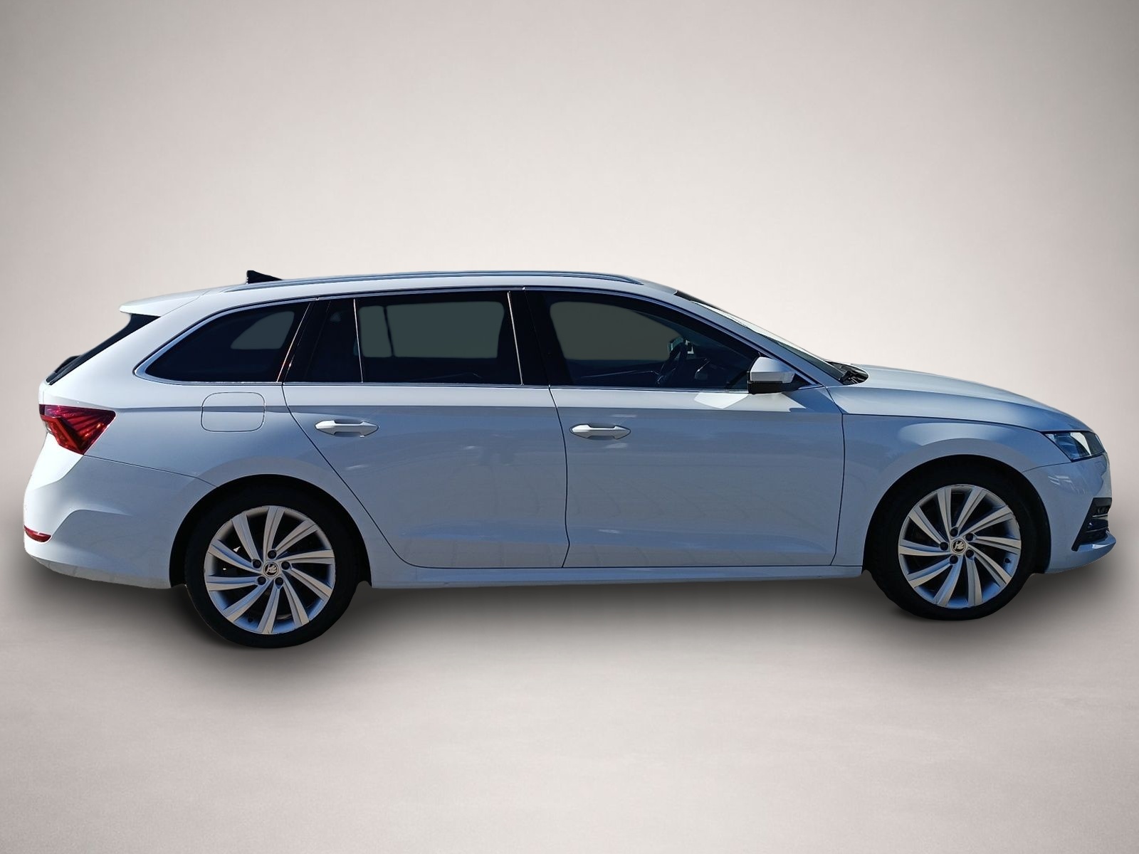Bild 6 Skoda Octavia Combi 2.0 TSI DSG Style 4x4 *AHK*Navi*Ma