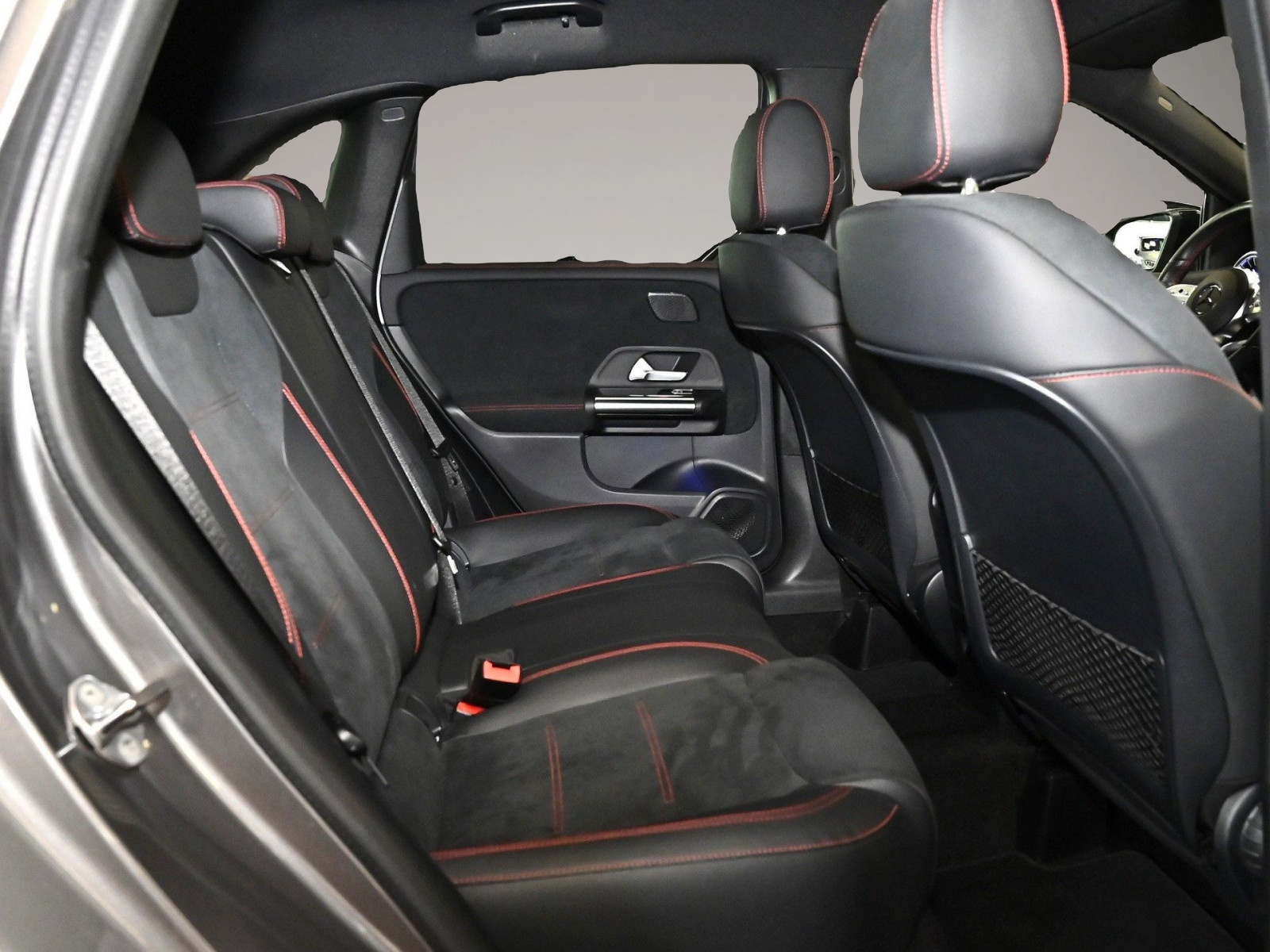 Bild 4 Mercedes-Benz B 250