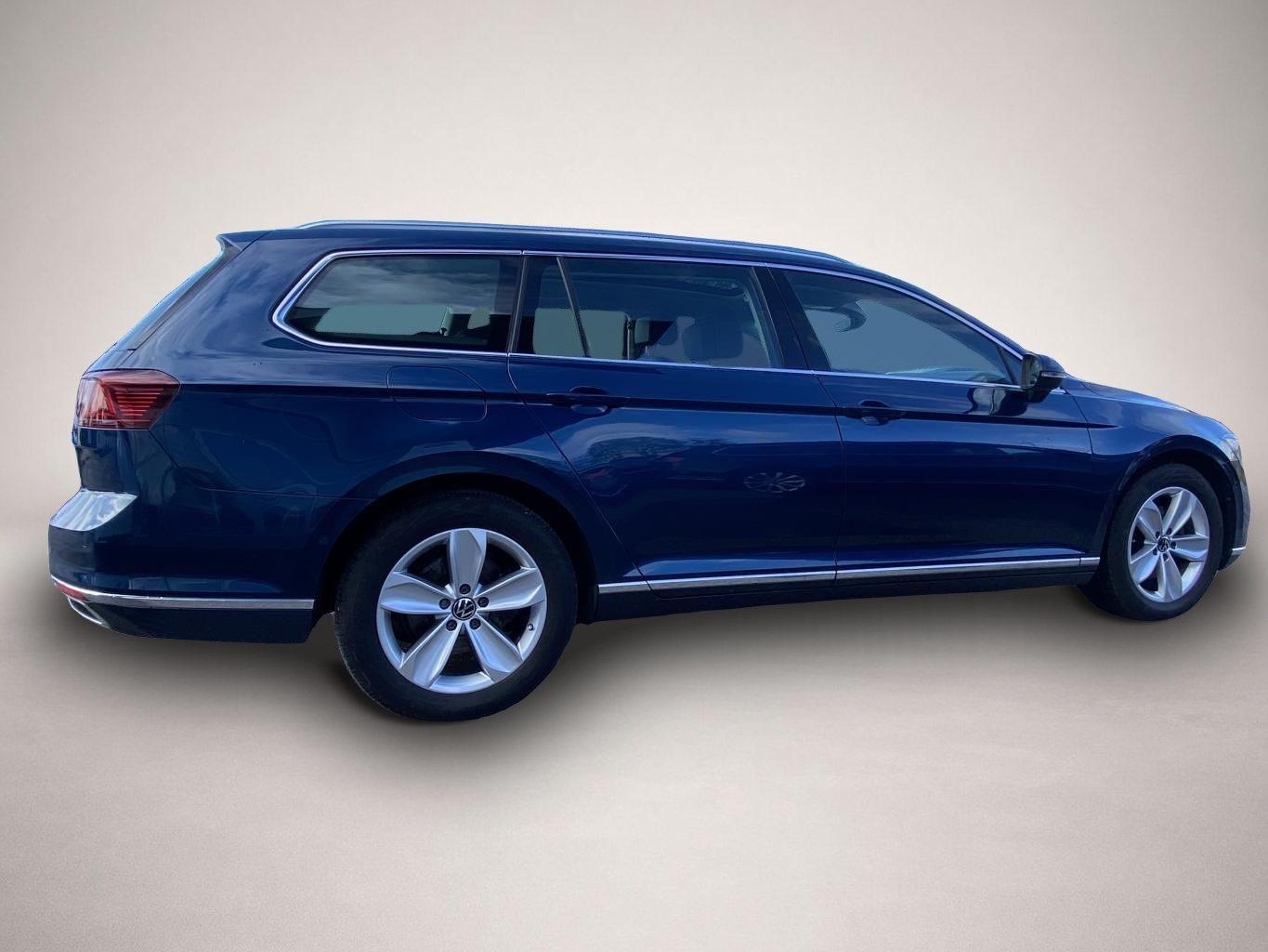 Bild 5 Volkswagen Passat Variant 2.0 TDI DSG ELEGANCE IQ-DRIVE+STA