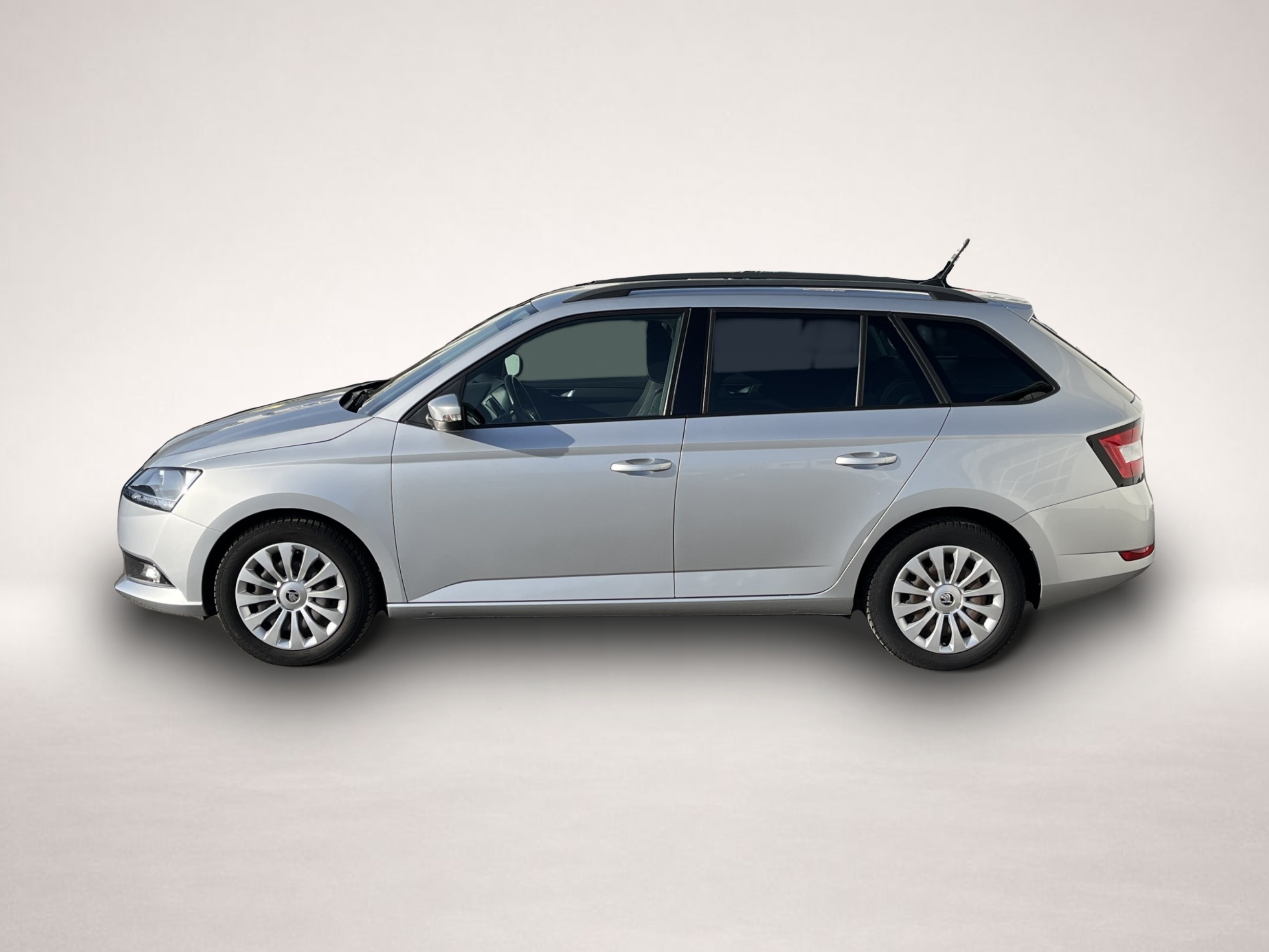 Bild 2 Skoda Fabia Combi 1.0 TSI Ambition 104¤ m.20% Anz. PDC