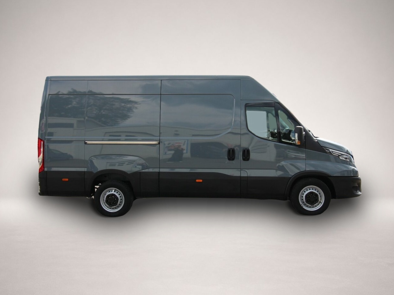 Bild 8 Iveco Other Daily 35 S 16 Hi-Matic 2.3 NAVI+LED+KAMERA+270°T