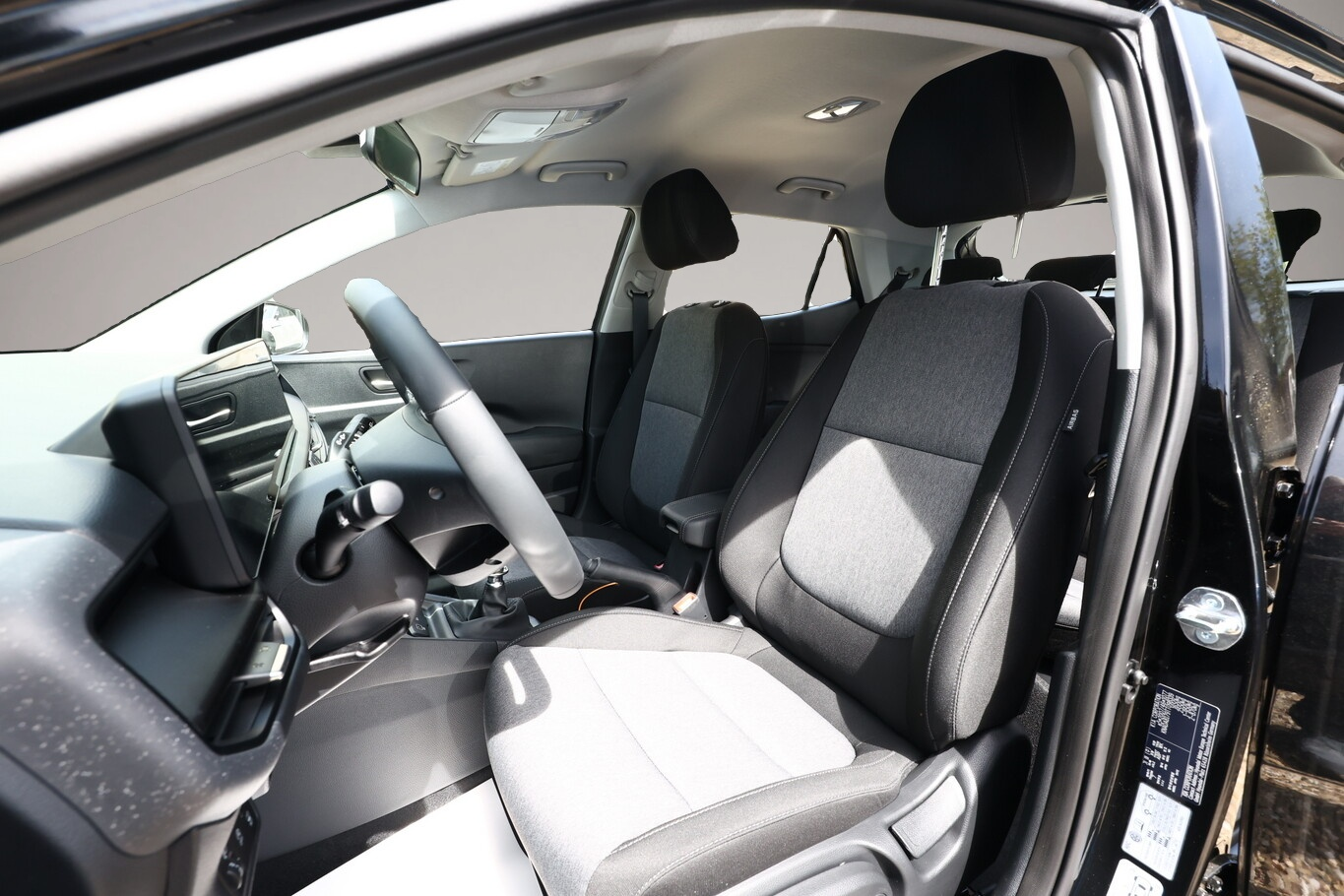 Bild 5 Kia Stonic MY26 MT SHZ Kam Nav 2xPDC LHZ Klima Temp