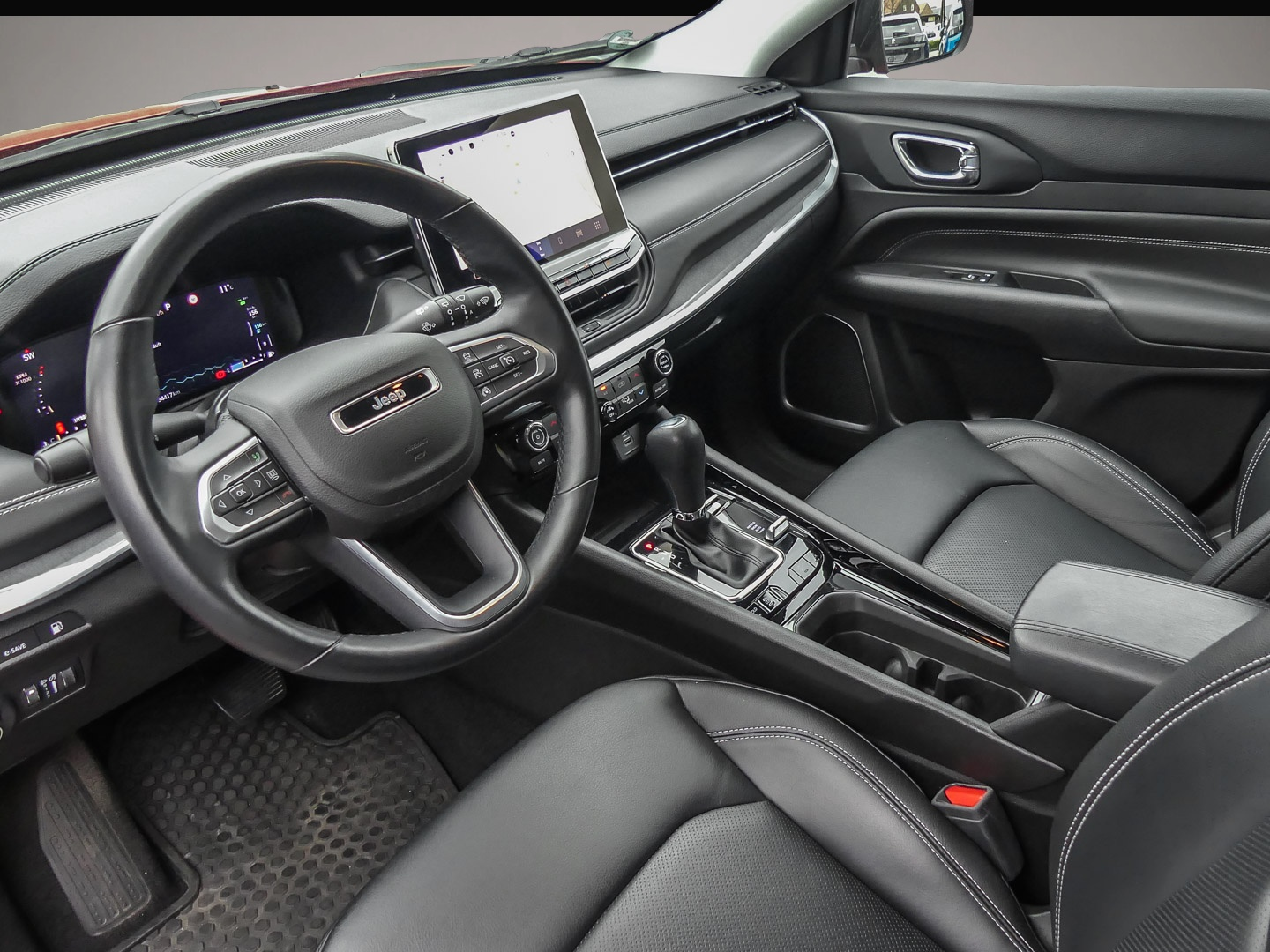 Bild 3 Jeep Compass S Plug-In Hybrid 4WD Navi Soundsystem 36