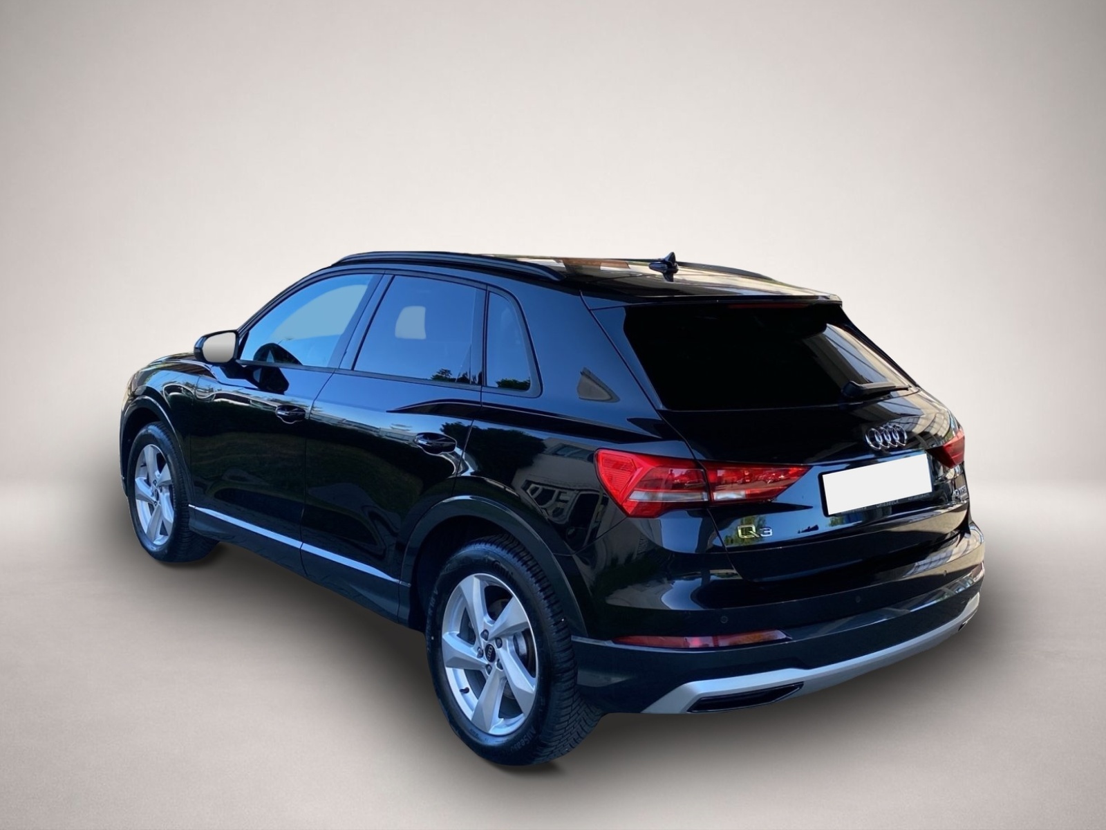 Bild 3 Audi quattro Q3 40 2.0 TFSI quattro advanced LED+Pano+SD+SHZ