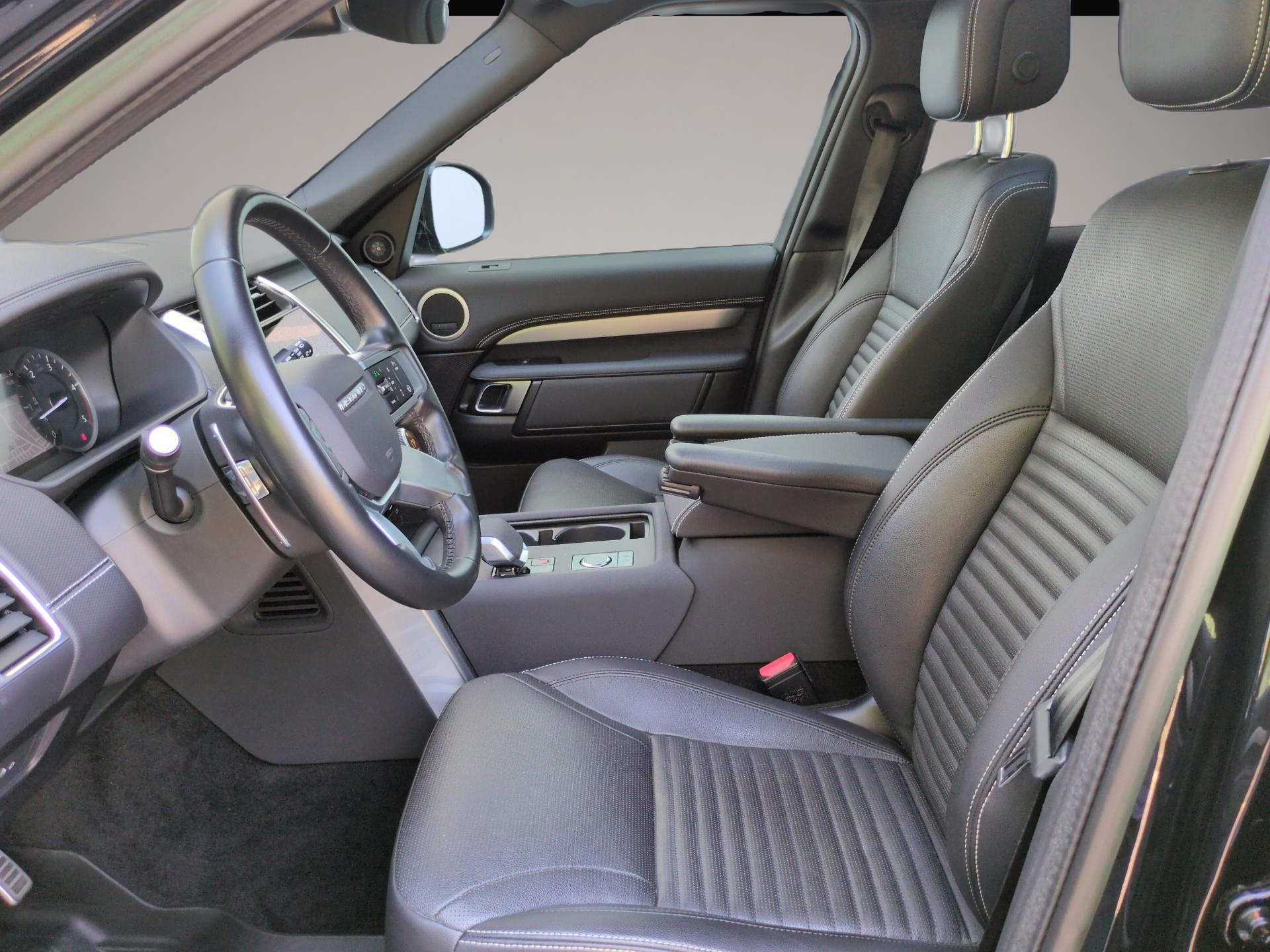 Bild 4 Land Rover Discovery R-Dynamic SE D250 AWD Pano/AHK/Head-Up