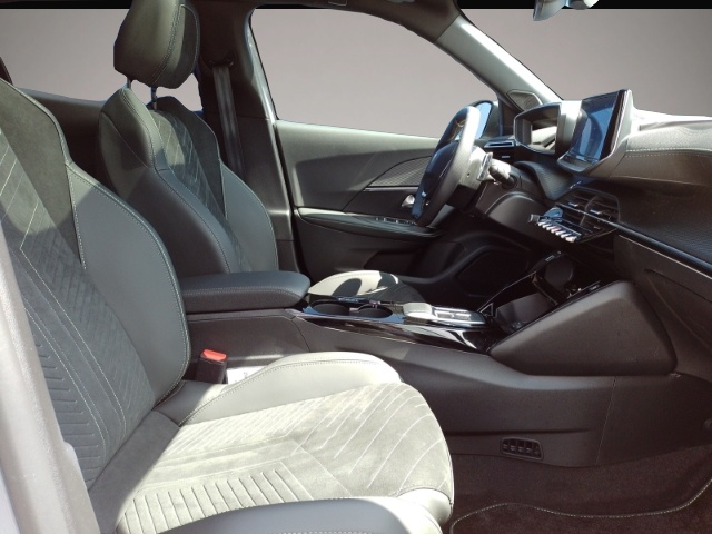Bild 7 Peugeot 2008 GT 136 Hybrid 1.2 Navi, SHZ, PanoDach